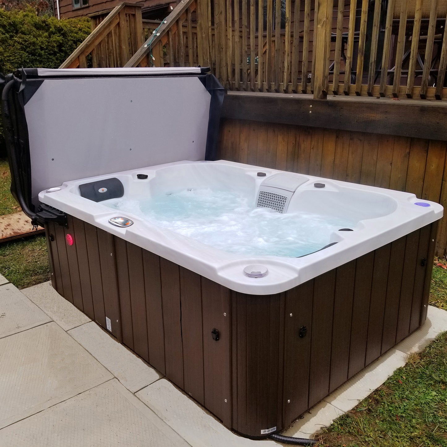 Liberty Spas LYS 4000 - Plug & Play 4 Person Spa