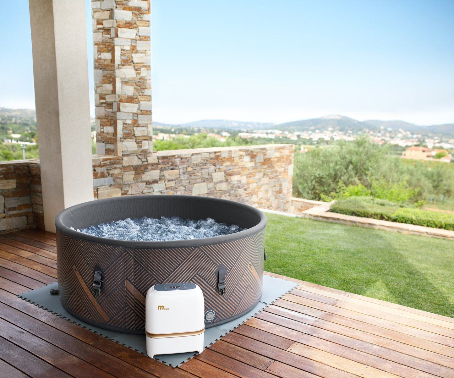 MSpa MONO Contemporary Retreat Spa