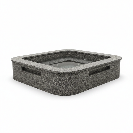 2–4 Person Hot Tub